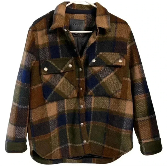Blank NYC Flannel Shacket NWOT Womens Size Large Shacket - Picture 3 of 7